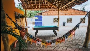 Televisión de 32 pulgadas con canales por cable