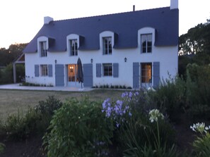 Exterior - House (5 BEDROOMS) (4 bathrooms) near the beaches of Port Manech and Rospico (Nevez)