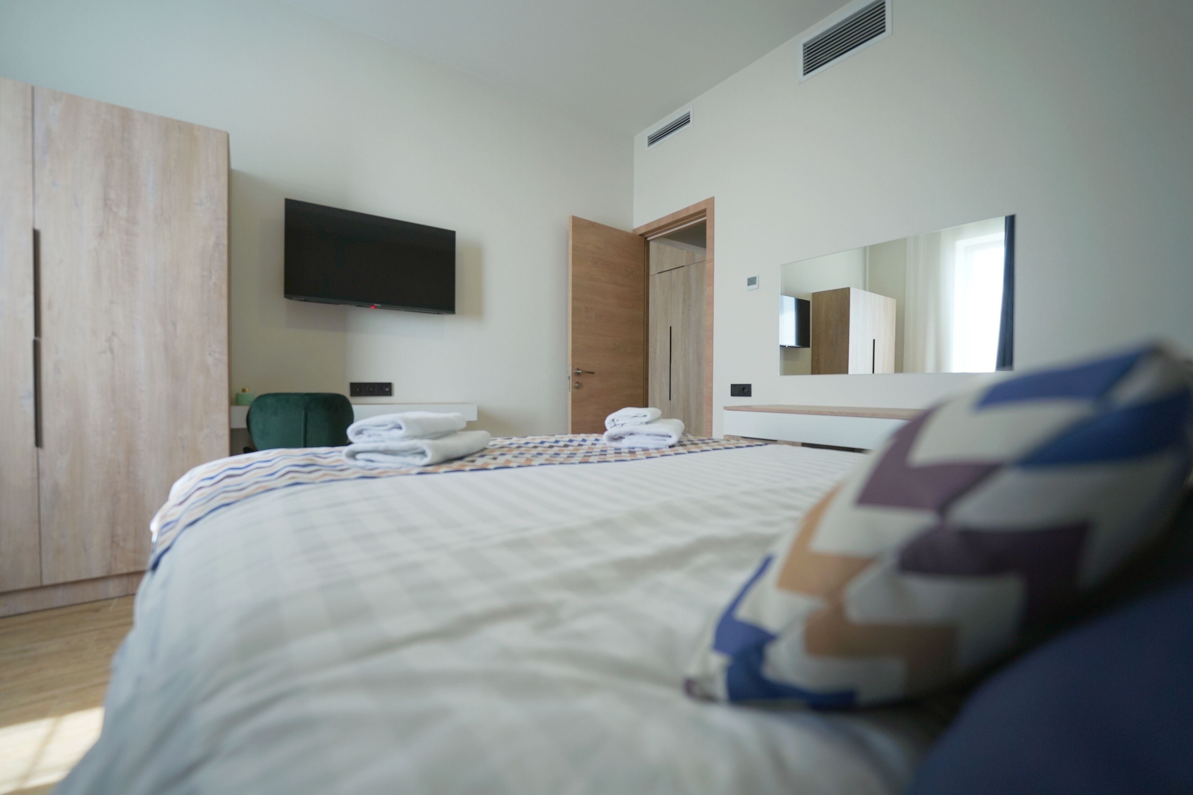 family room, 1 bedroom | 1 bedroom, premium bedding, memory-foam beds, minibar