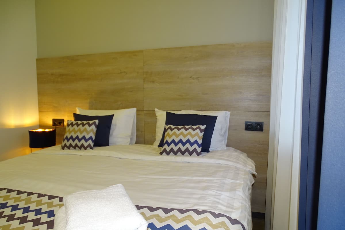 economy double or twin room (friends) | 1 bedroom, premium bedding, memory-foam beds, minibar