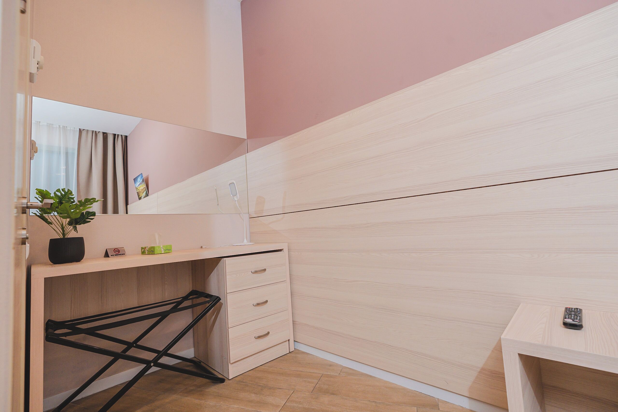 family room, 1 bedroom | 1 bedroom, premium bedding, memory-foam beds, minibar