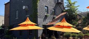 Romantic Copper ROOM at historic 123 S Washington