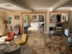 Interior - Beautiful Provencal villa 30 minutes from the sea (La Motte)