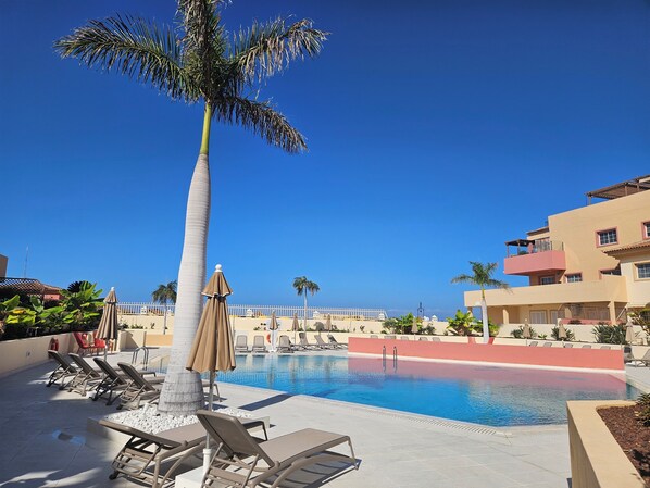 Outdoor pool, a heated pool