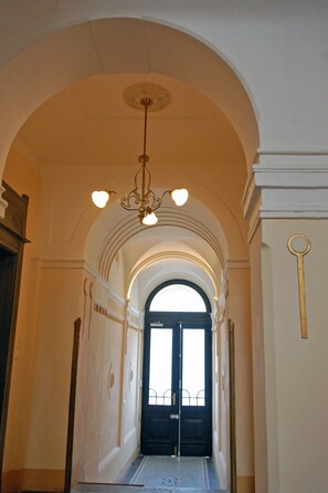 Interior - Art nouveau beauty (prague)