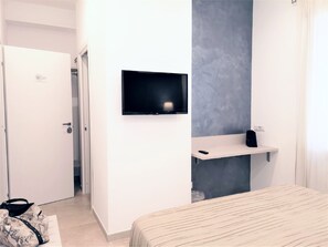 1 habitación y caja de seguridad en la habitación 