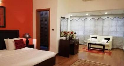 Carnations Suites - Habitaciones de lujo en el corazón de Islamabad !!