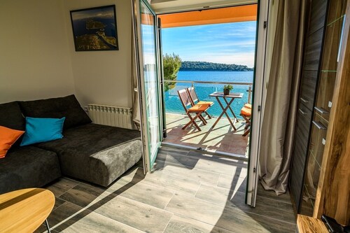 Apartment in Mali Lošinj with Seaview, Balcony, Air condition, WIFI (4896-1)