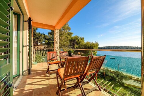 Appartement dans Mali Lošinj avec vue mer, Balcon, Climatisation, WIFI (4896-1)
