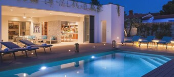 Dream villa with view of the Brijuni islands and private pool