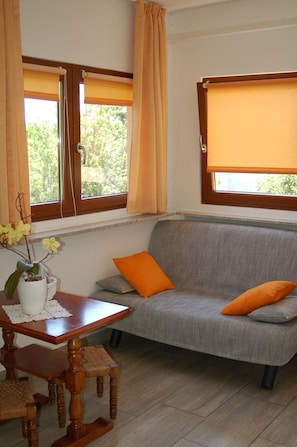 TV - Apartment in Roč with Balcony, Air condition, WIFI, Washing machine (4909-1) (Roc)