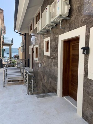 Exterior - Waikiki Apartments (Tivat)