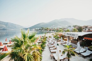 Beach bar - Waikiki Apartments (Tivat)