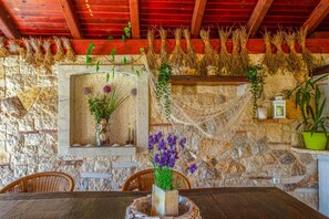 تناول الطعام