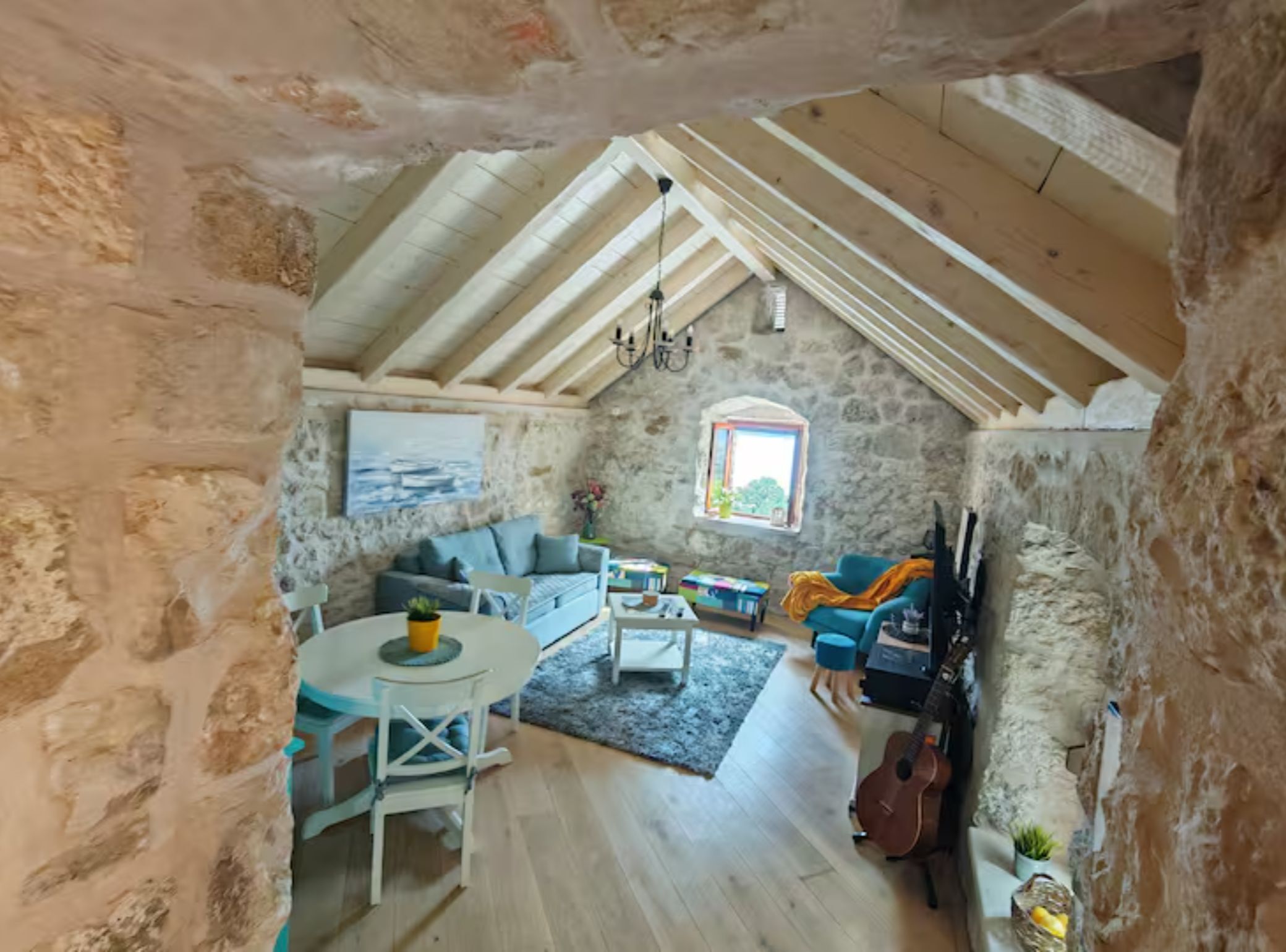 Villa (Two Bedroom House with Sea View) | Soggiorno | TV, impianto stereo