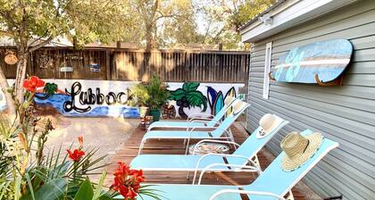 Copacabana: ¡un corto paseo a Texas Tech y más!