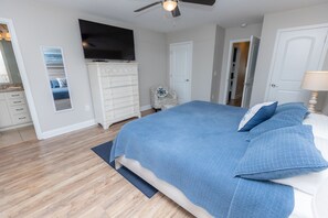 5 bedrooms, iron/ironing board, free WiFi, bed sheets - FADE AWAY -New 5 Bedroom House Only Steps From The Ocean With a Private Pool (Surfside Beach)