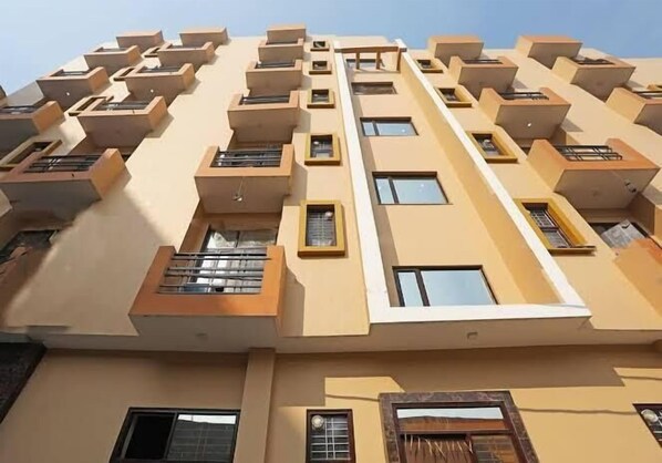 Front of property - HOTEL BALRAM SUITES (Noida)