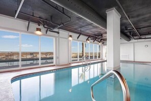 Inomhuspool och uppvärmd pool