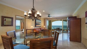 Dining - Spring Break April Cabo Baby! Two beds; 2 full baths; Sleeps 4; At Medano Beach! (Cabo San Lucas)