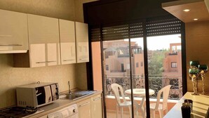 Oven, stovetop, dishwasher, mixer - Babylone 1 (Marrakech)