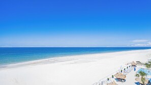 Accommodatie ligt op het strand