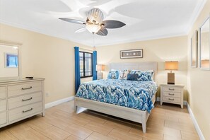 2 bedrooms, iron/ironing board, free WiFi, bed sheets - Sand Dollar 204: 2  BR, 2  BA Condominium in Indian Shores, Sleeps 6 (Indian Shores)