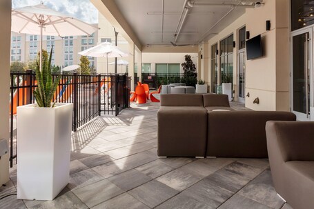 Aloft Orlando Lake Buena Vista - Image 39