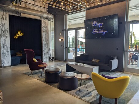 Aloft Orlando Lake Buena Vista - Image 31