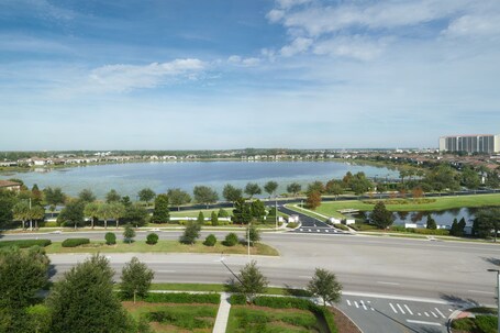 Aloft Orlando Lake Buena Vista - Image 12