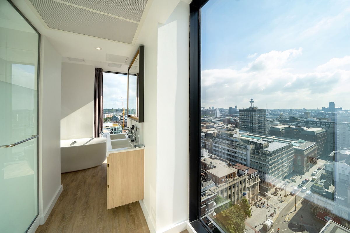 eco-friendly toiletries, hair dryer, towels