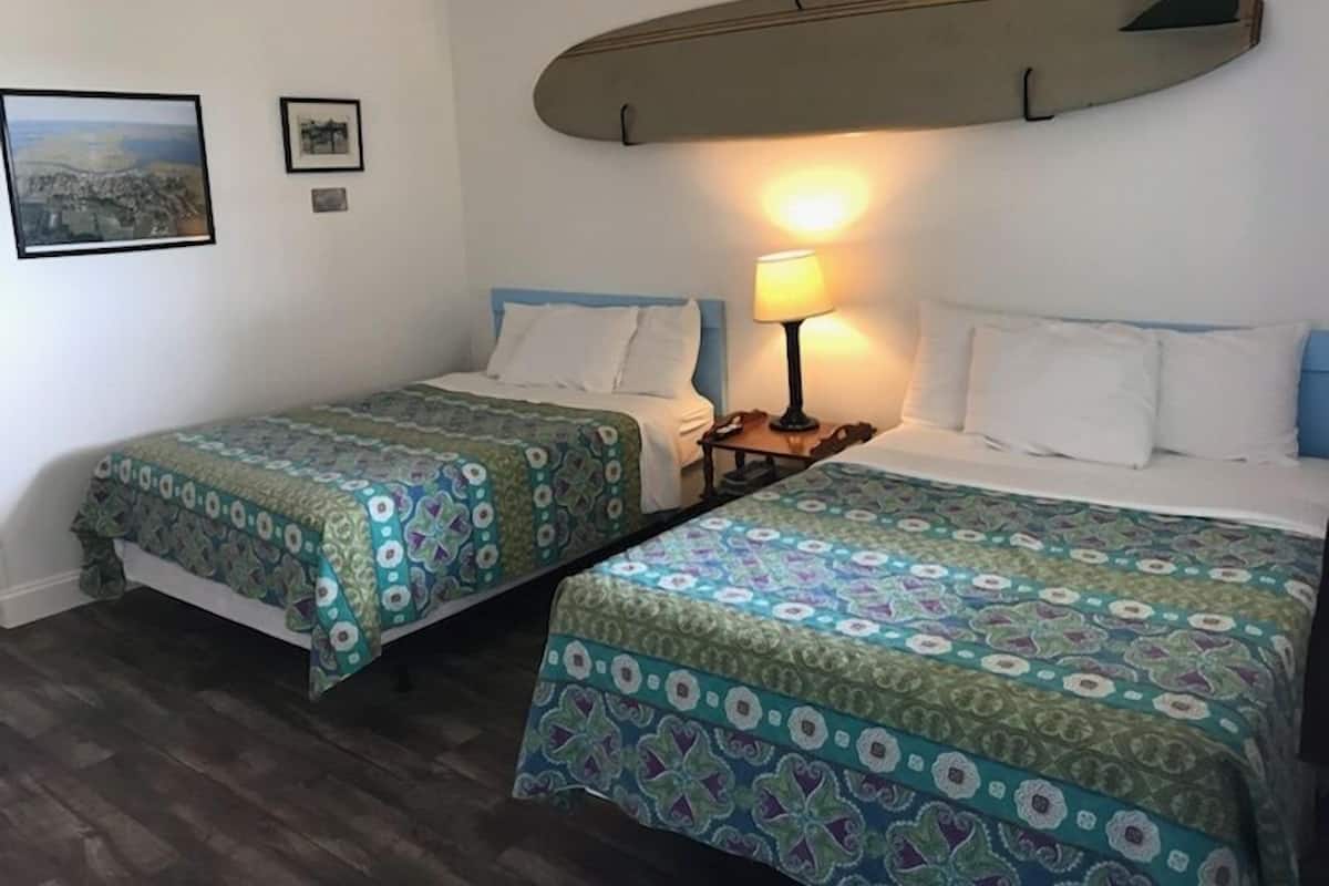Standard Double Room, 2 Double Beds, Non Smoking | Individually decorated, individually furnished, iron/ironing board