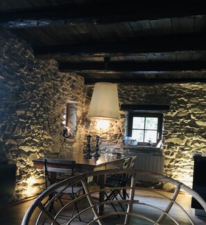 Dining - STONE CHALET 6 pers. ORELLE - SKI VAL THORENS + hiking/m.biking (Orelle)