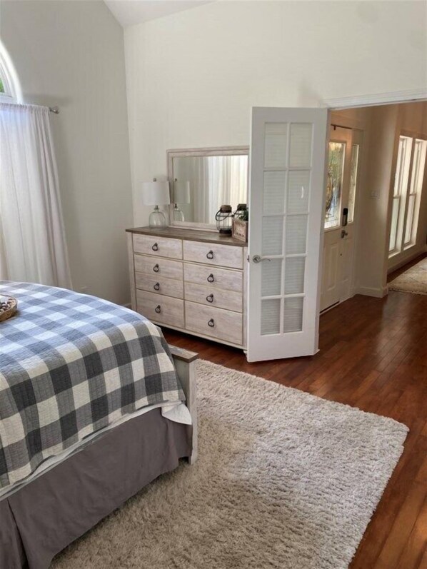 4 habitaciones, wifi y ropa de cama 