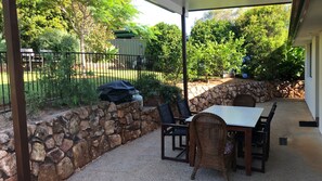 Unclassified image, 2 of 14, button - 35 Calwalla Crescent, Port Macquarie (Port Macquarie)