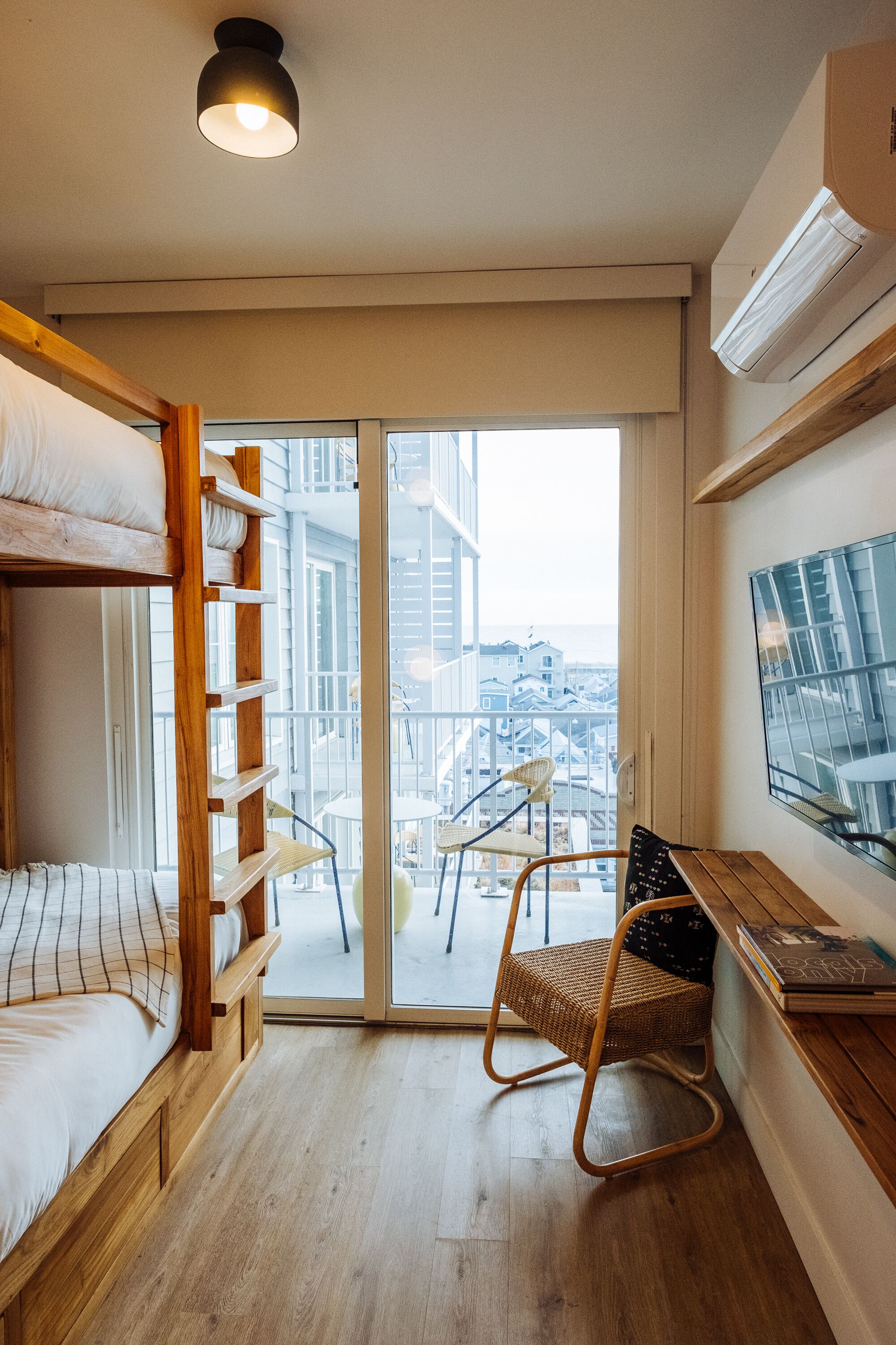 hypo-allergenic bedding, down duvets, pillow-top beds, in-room safe