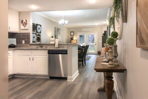 Condo, Multiple Beds, Golf View (2103 Golf View Towers Lazy Bears Den) | Private kitchen