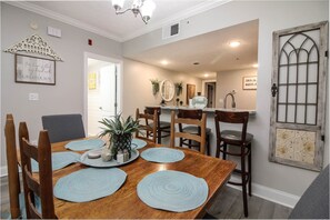 Condo, Multiple Beds, Golf View (2103 Golf View Towers Lazy Bears Den) | Private kitchen