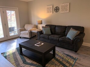 Condo, Multiple Beds, Golf View (1404 Golf View Towers Smoky Mtn Beara) | Living room | Flat-screen TV - 1404 Golf View Towers Smoky Mtn Bearadise (Pigeon Forge)