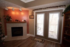 콘도, 침대(여러 개), 골프장 전망 (1502 Golf View Towers Happy Time Bear) | 거실