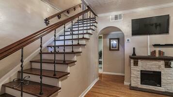 House, 4 Bedrooms | Bahagian dalam