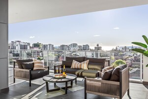 Penthouse Apartment | Terrace/patio