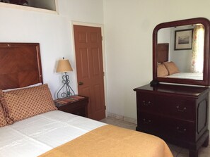 2 bedrooms, desk, iron/ironing board, travel cot