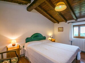 3 Schlafzimmer, Reisekinderbett, kostenloses WLAN