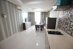 Living area - Apatel Ancol Mansion (Jakarta)