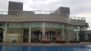 Front of property - Apatel Ancol Mansion (Jakarta)