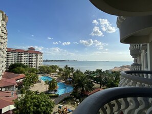 Front of property - Maison Seaview Suites Port Dickson (Port Dickson)