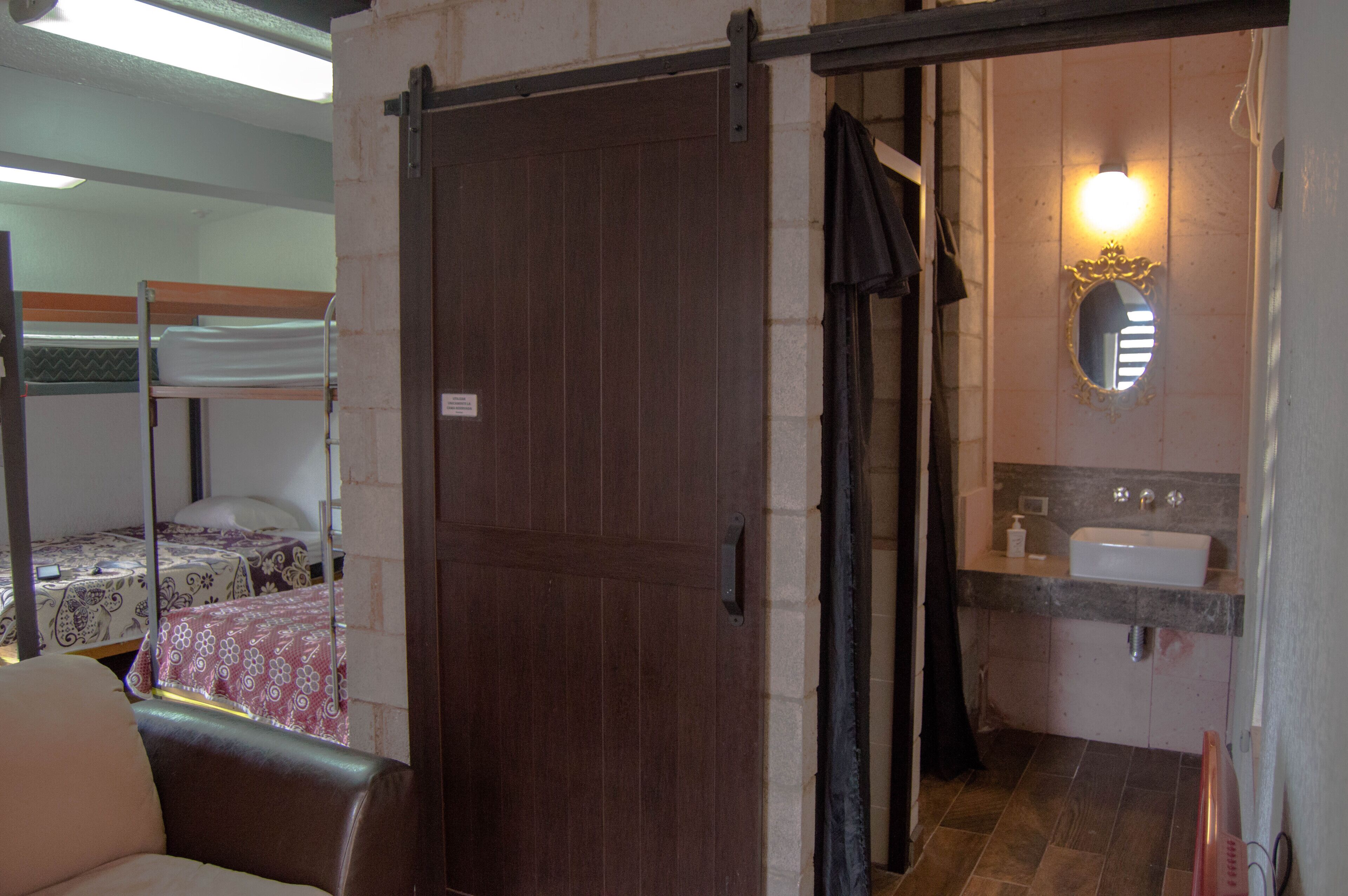 10 bedrooms, iron/ironing board, free WiFi, bed sheets