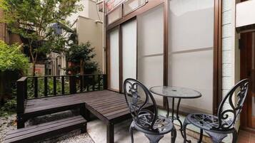 Villa | Terrace/patio