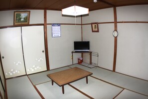 Camera Tradizionale (Japanese Style, 4 Guests) | Wi-Fi gratuito